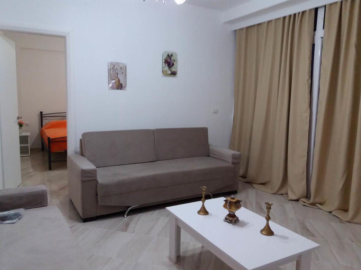 Zeta'S Apartments Sarande Exterior photo
