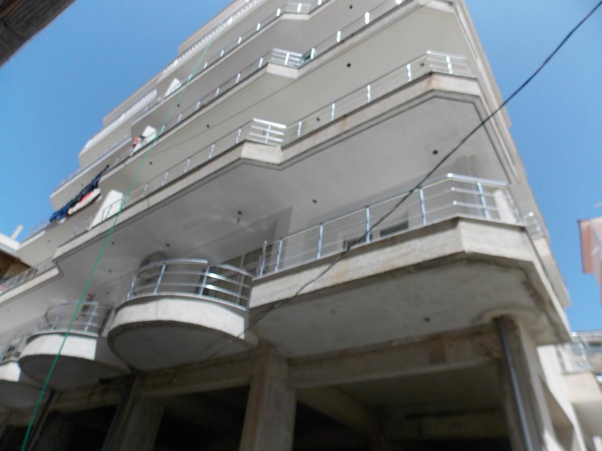 Zeta'S Apartments Sarande Exterior photo